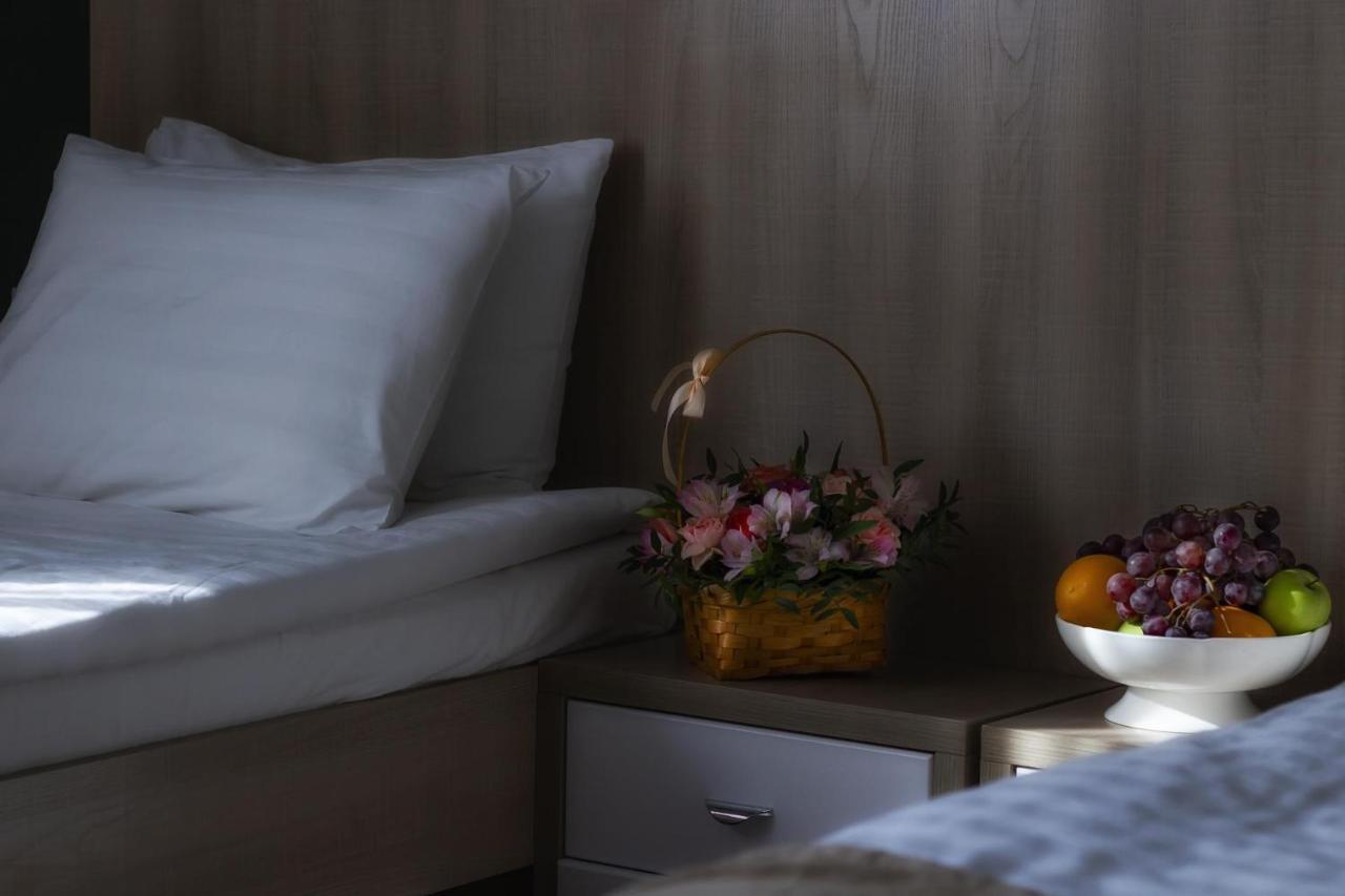 Aykun Hotel By Ag Hotels Group Astana Exteriör bild